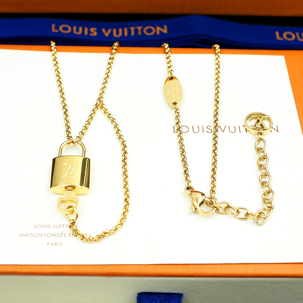 Louis Vuitto LV Locky Necklace   - 