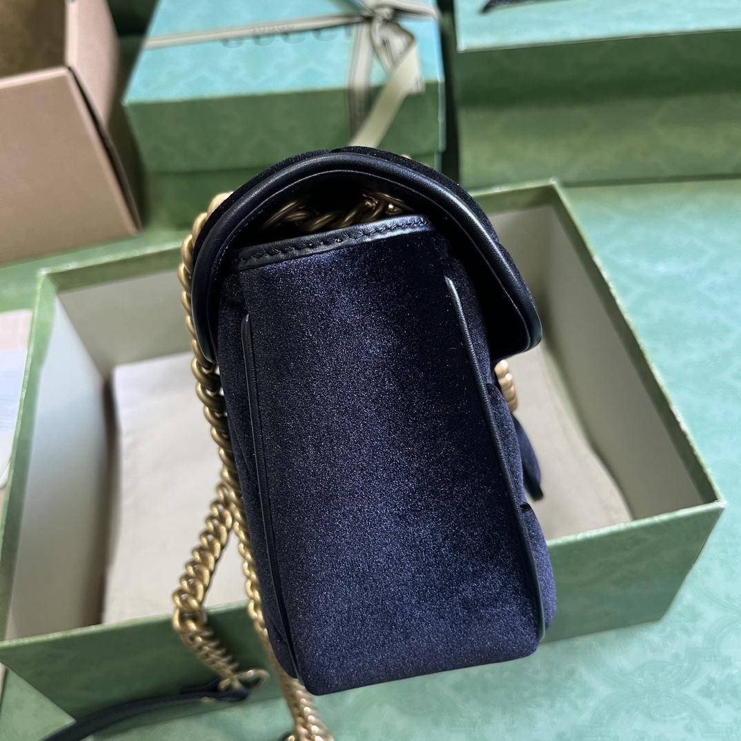 Gucci GG Marmont Small Shoulder Bag - 