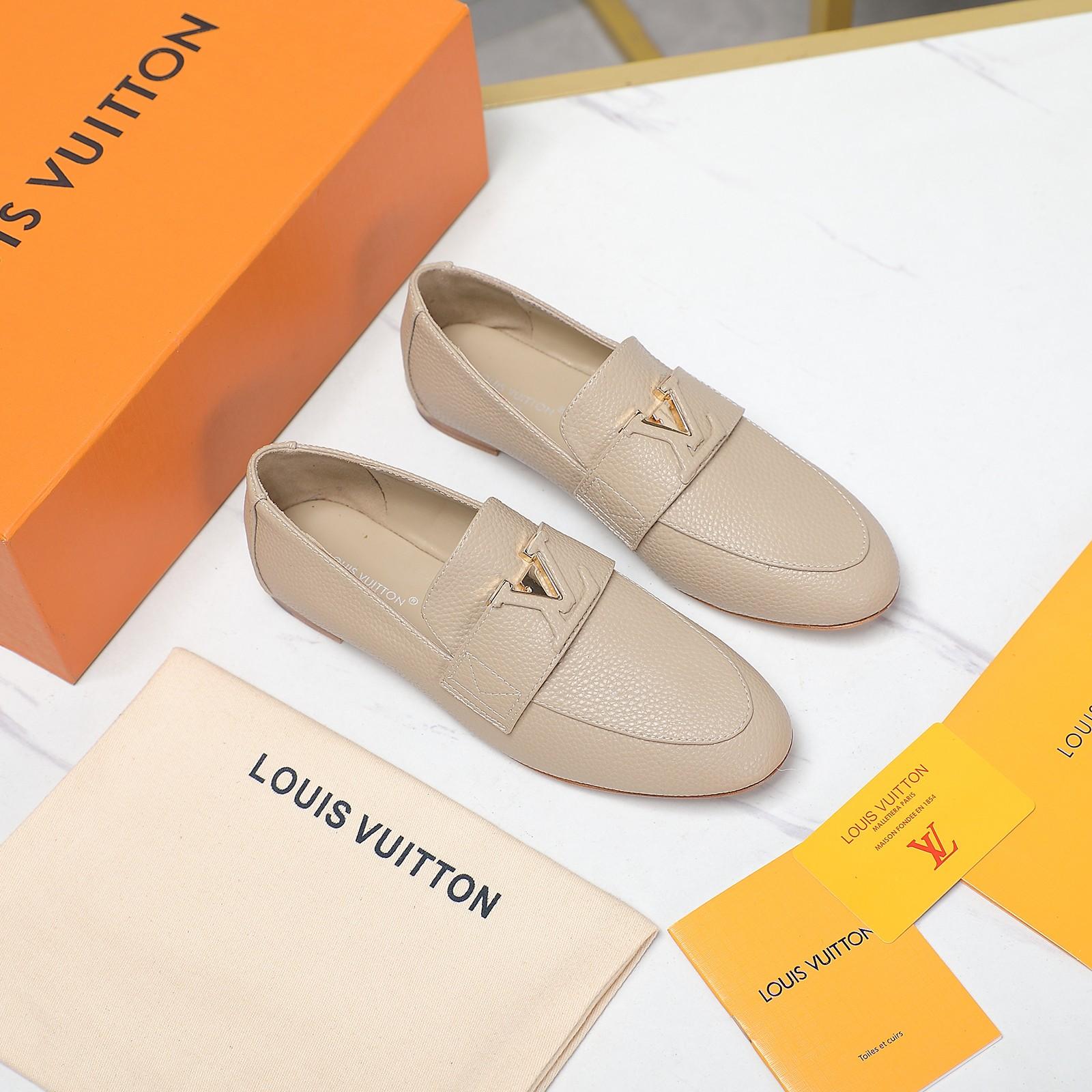 Louis Vuitton LV Capri Loafer - 