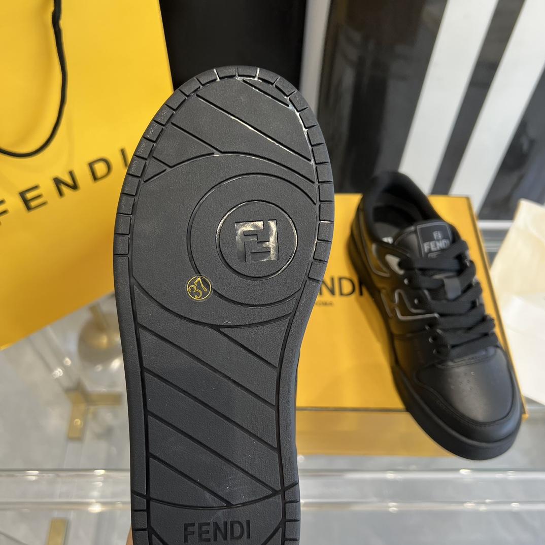 Fendi Fendi Match Black Leather Low-tops Sneakers - 
