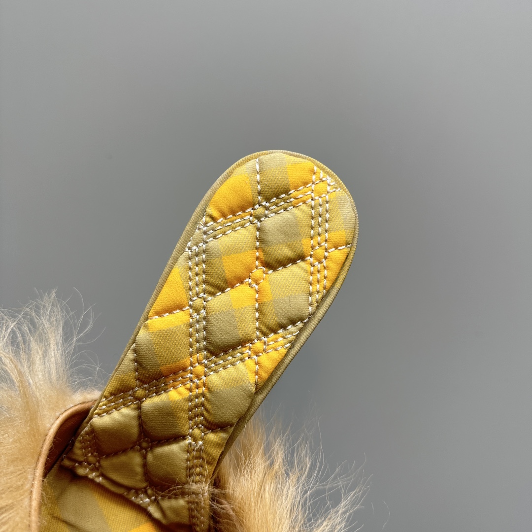 Burberry Shearling Minnie Mules - 