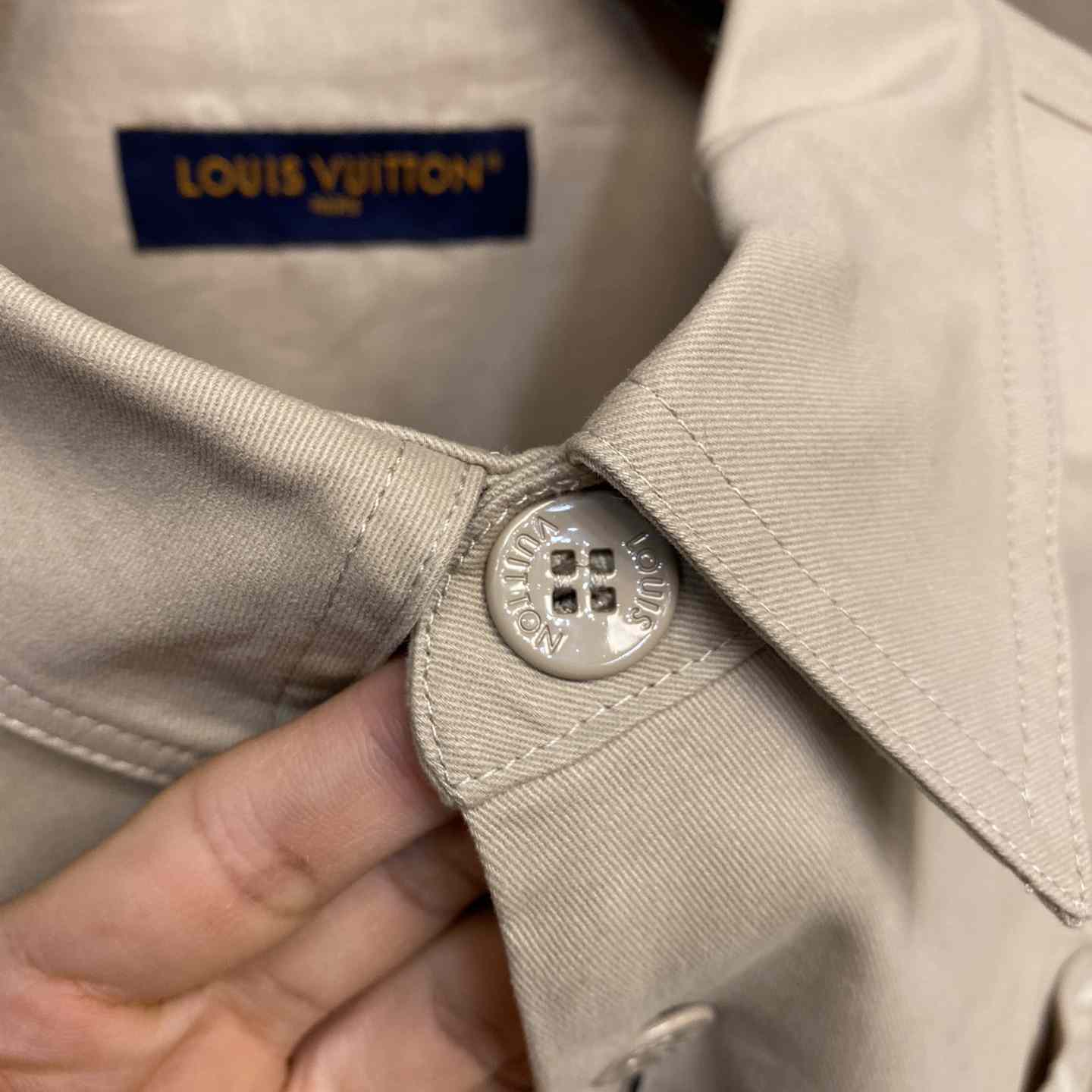 Louis Vuitton Flocked Casual Cotton Overshirt - 
