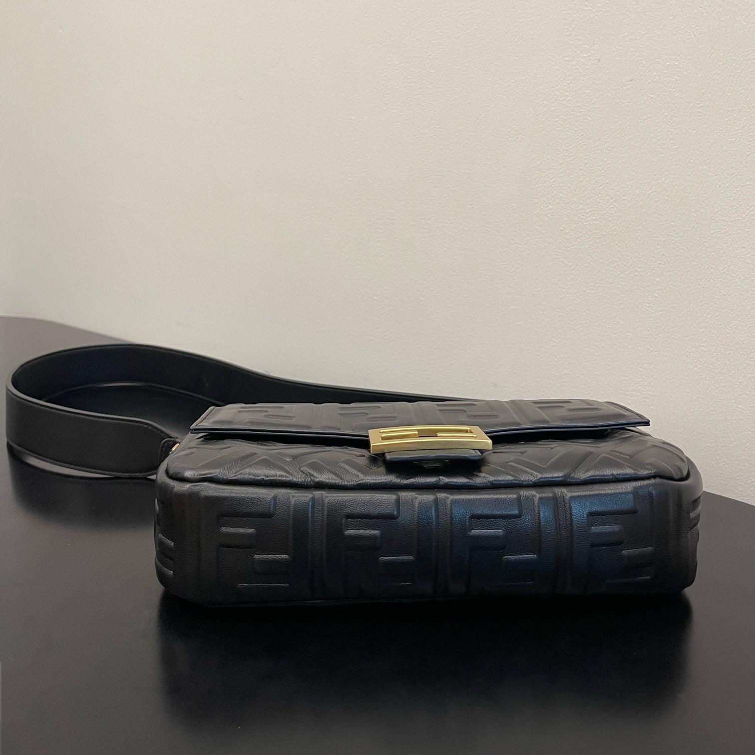 Fendi Baguette Black Leather Bag - 
