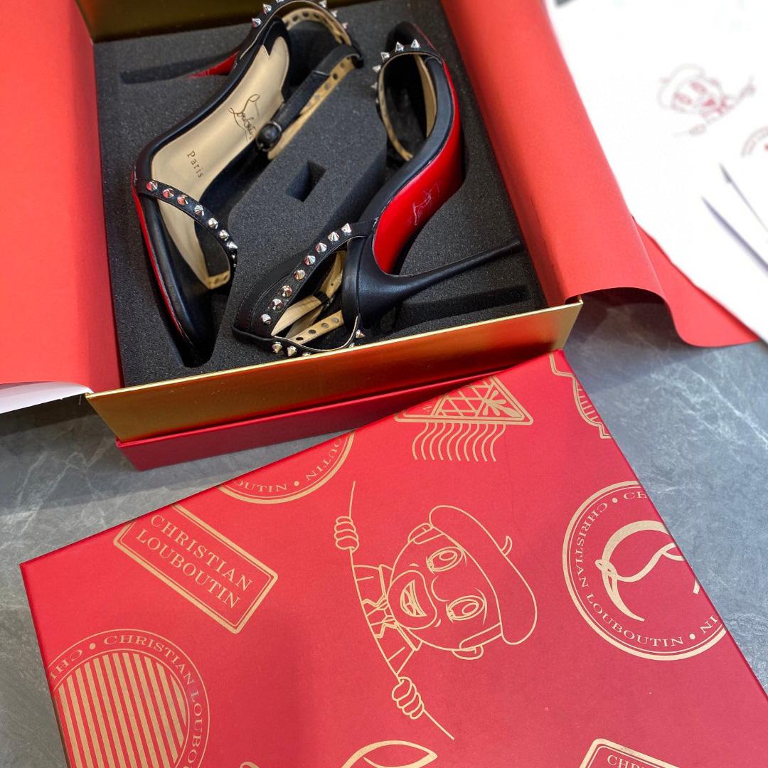 Christian Louboutin Sandals - 