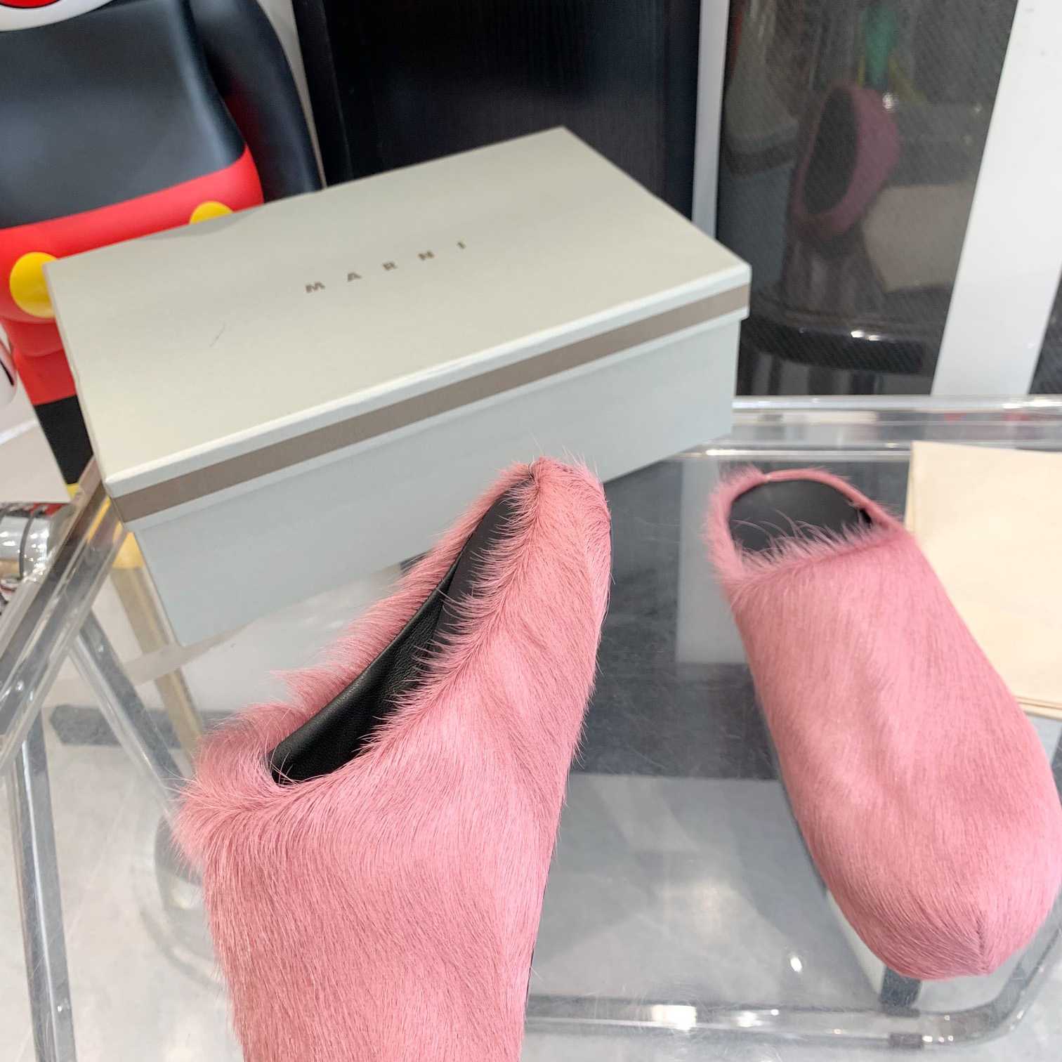 Marni Fussbett Slip-On Flat Mules - 