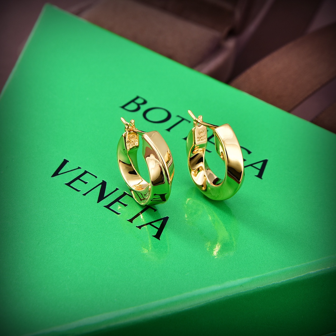 Bottega Veneta Twist Hoop Earrings - 