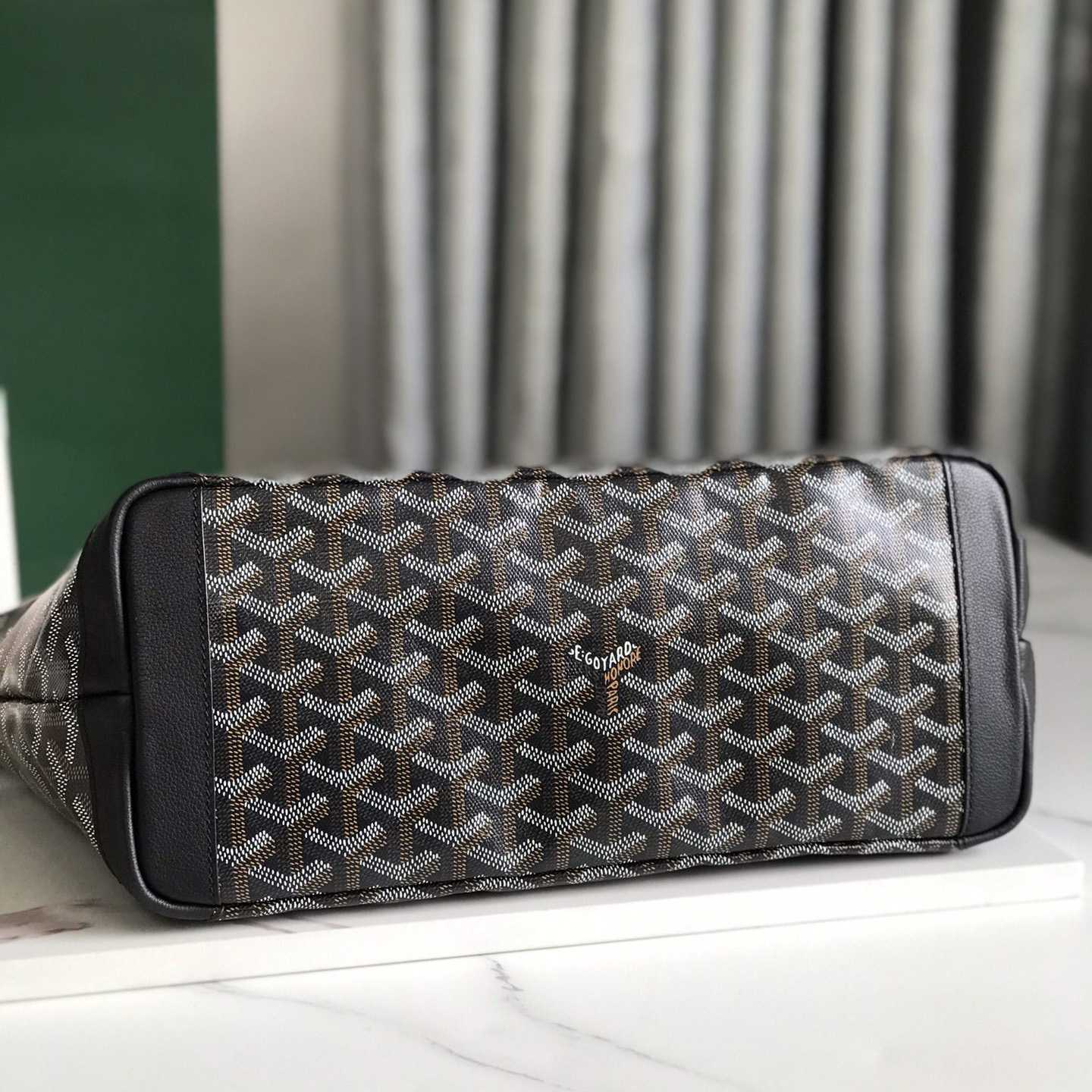 Goyard Saint Louis PM Bag - 