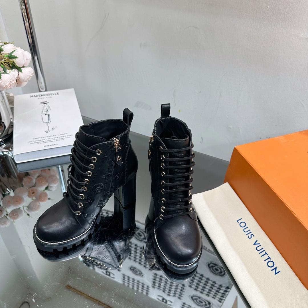 Louis Vuitton Star Trail Ankle Boot   1ACHOH - 