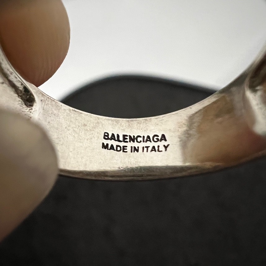 Balenciaga Icon Signet Ring  - 
