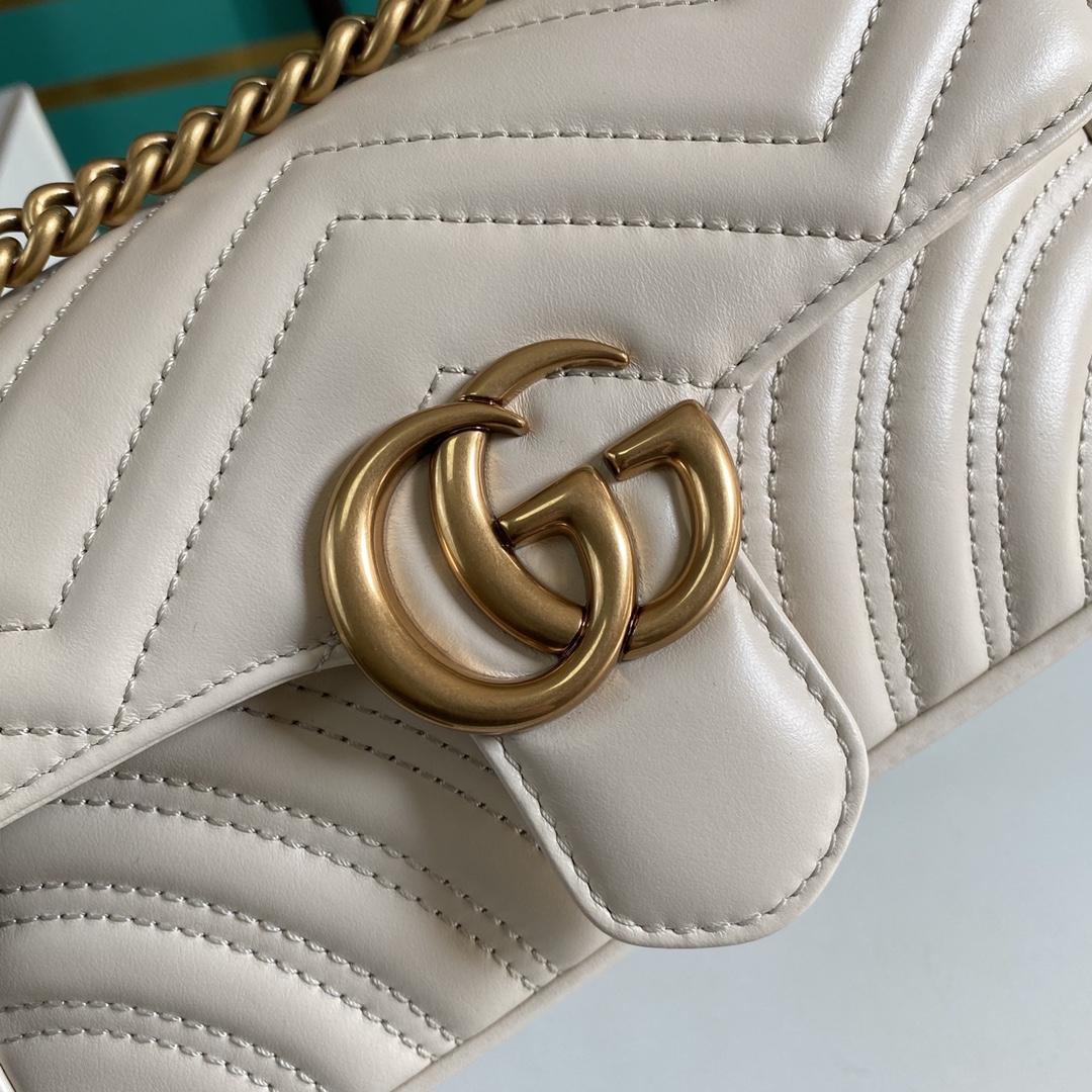 Gucci GG Marmont Matelassé Mini Bag - 