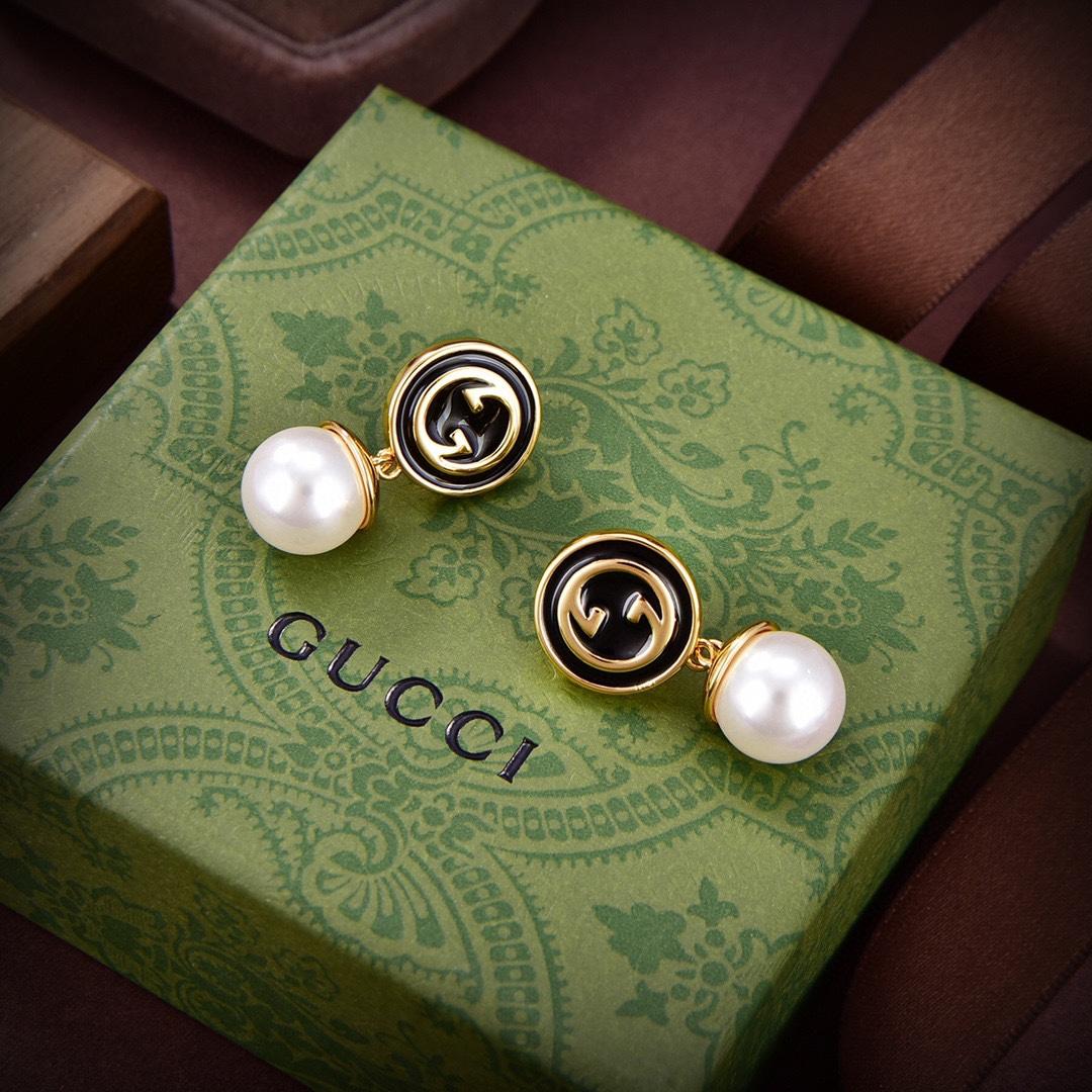 Gucci Blondie Pearl Drop Earrings - 