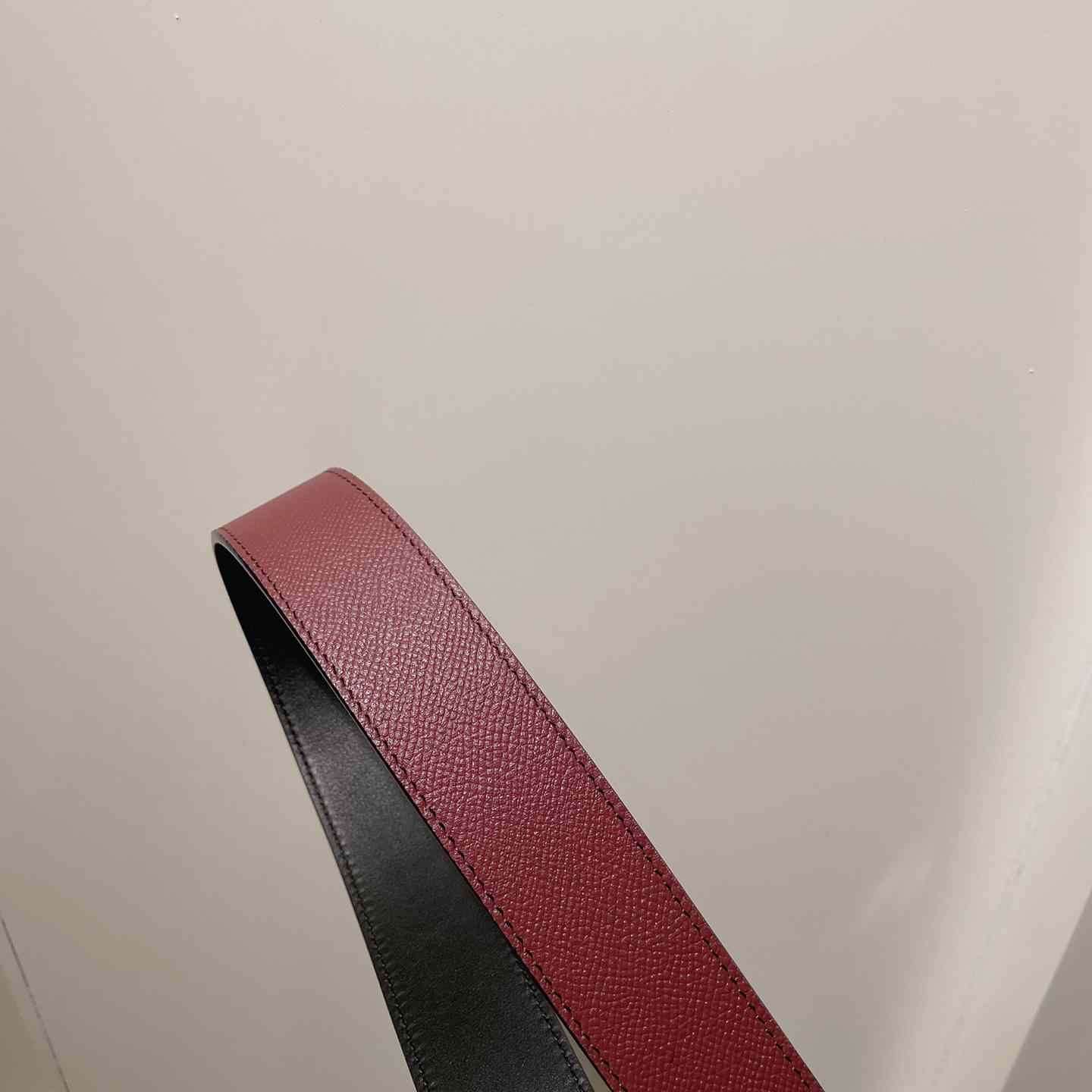 Louis Vuitton LV City Pin 35mm Belt   M0586T - 