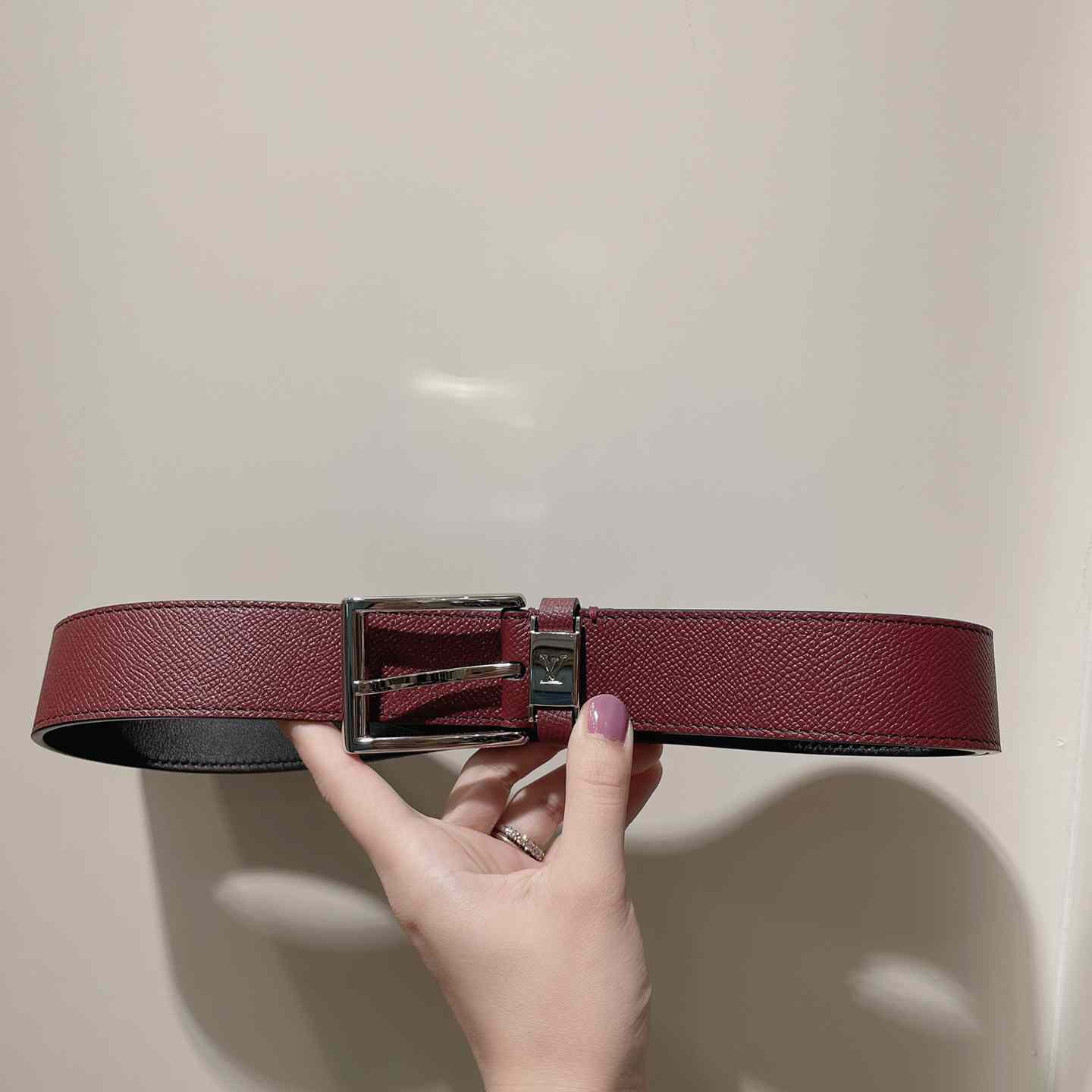 Louis Vuitton LV City Pin 35mm Belt   M0586T - 