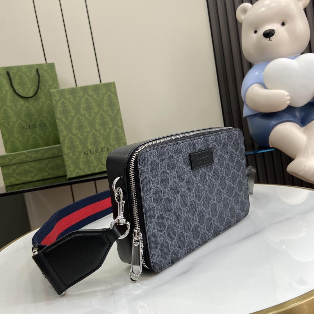 Gucci GG Supreme Mini Shoulder Bag - 