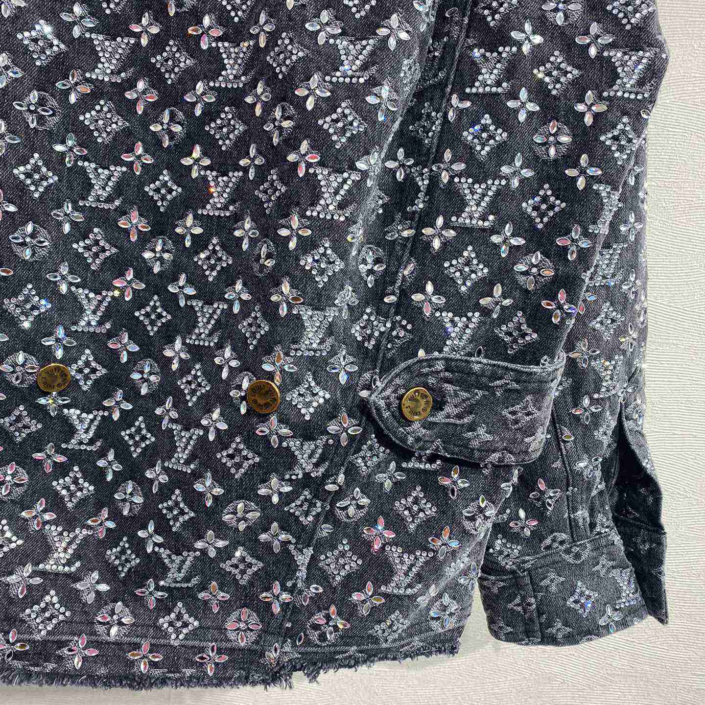 Louis Vuitton Embroidered Monogram Denim Overshirt    1ABY8X - 