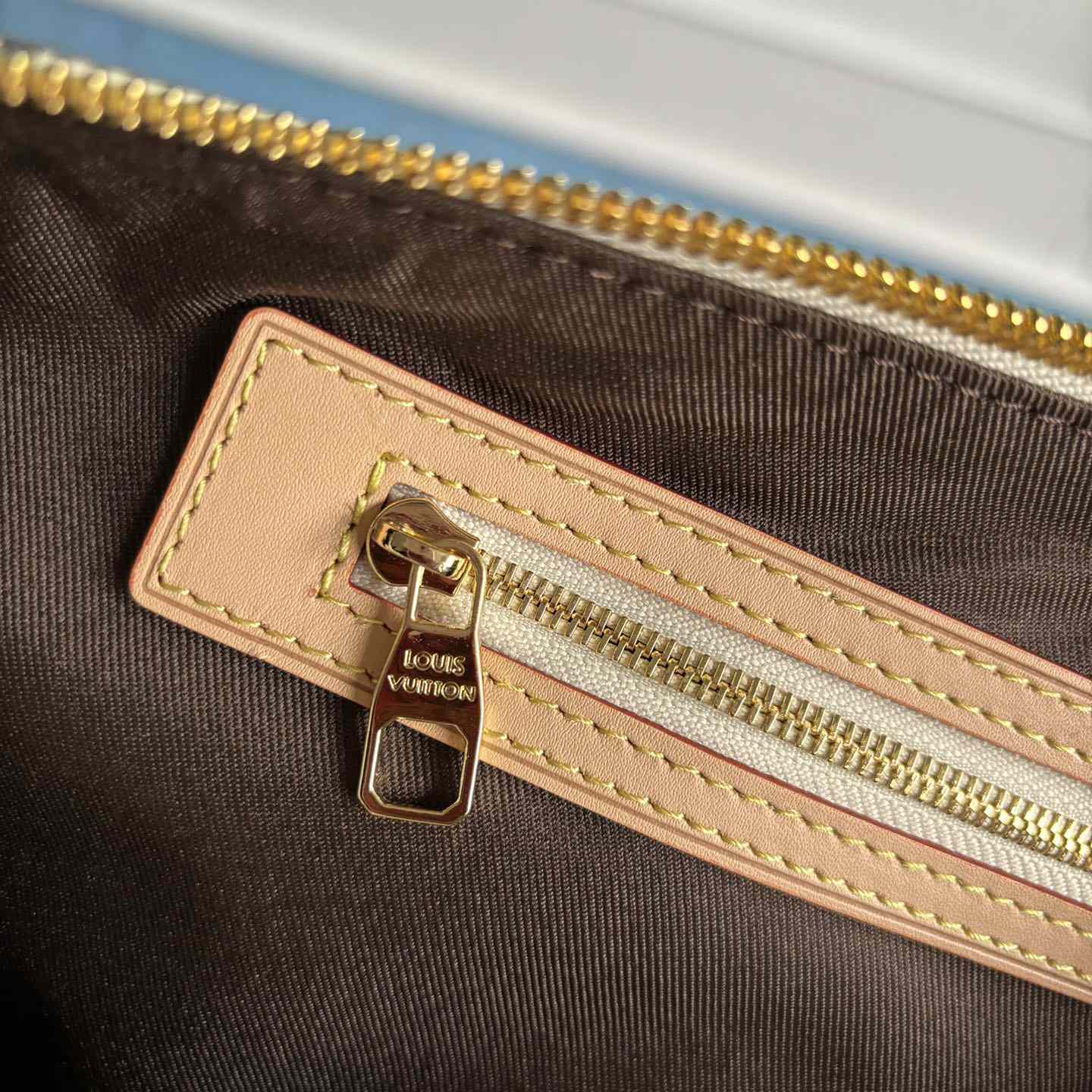 Louis Vuitton Keepall Bandoulière 45   M25233 - 
