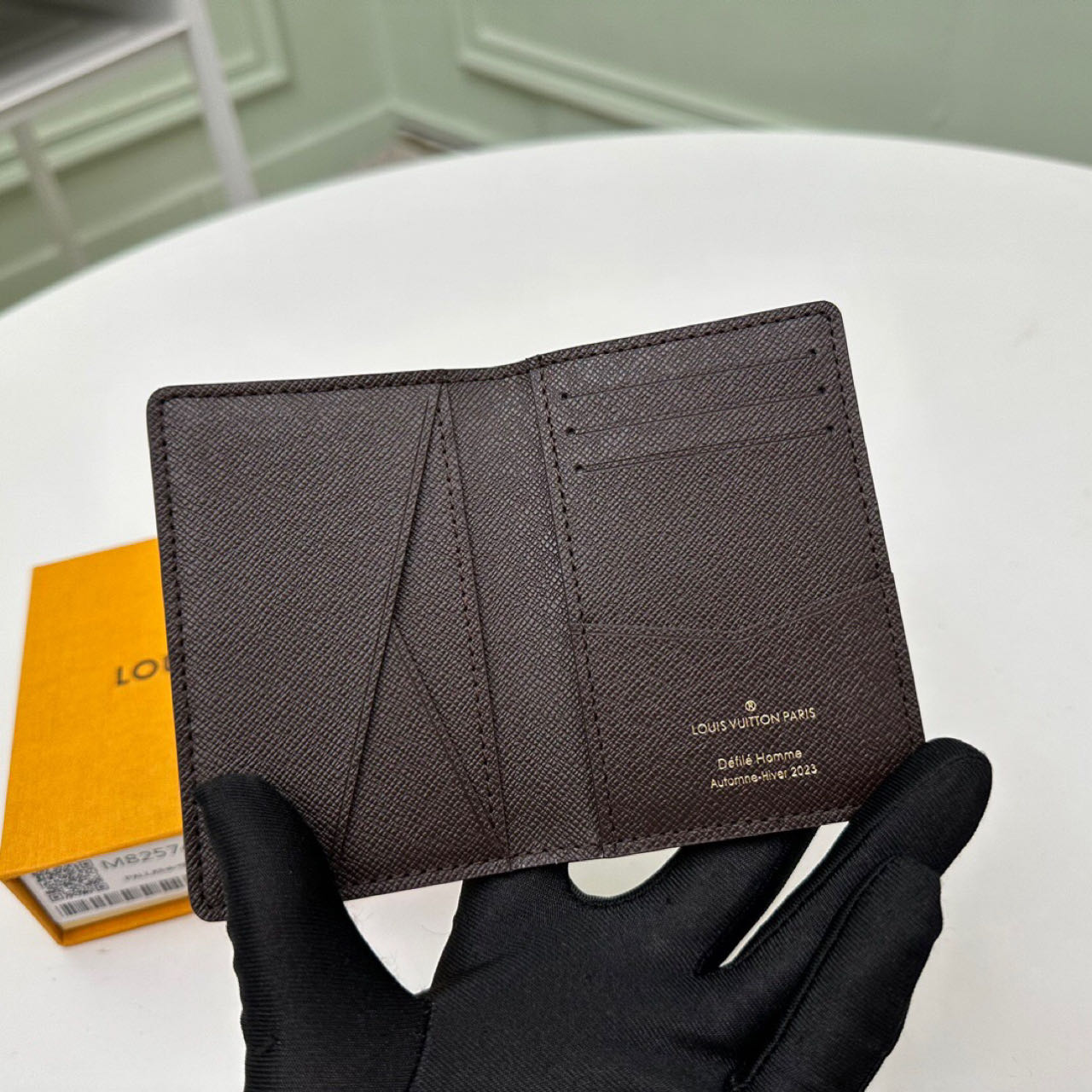 Louis Vuitton Pocket Organizer   M82574 - 