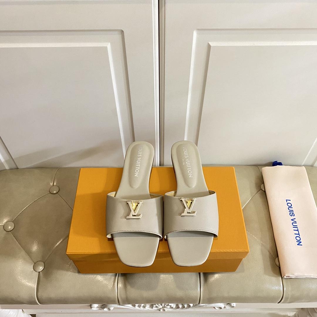 Louis Vuitton LV Capri Flat Mule   1ACTNO - 