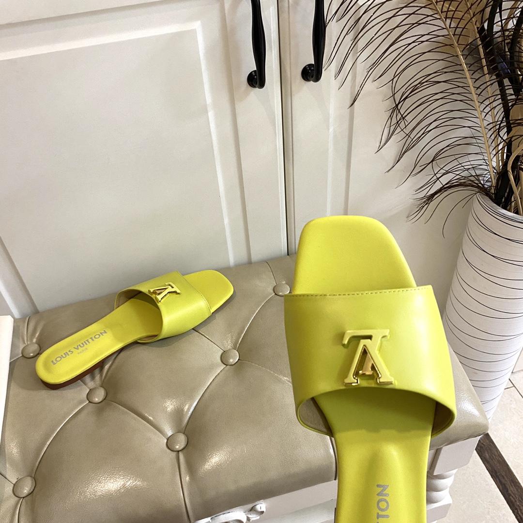 Louis Vuitton LV Capri Flat Mule   1ACTT0 - 
