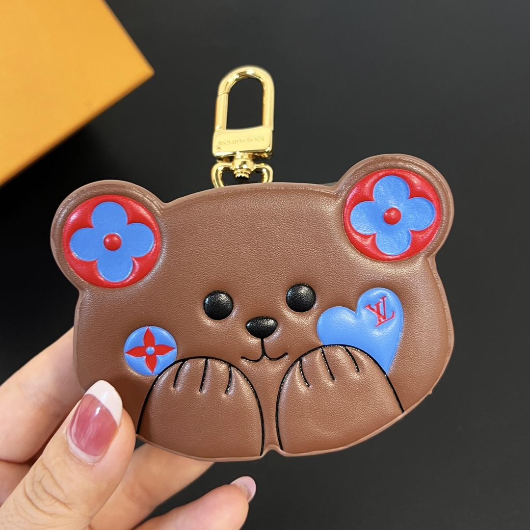 Louis Vuitton Teddy Bear Earphone Case   M01361 - 