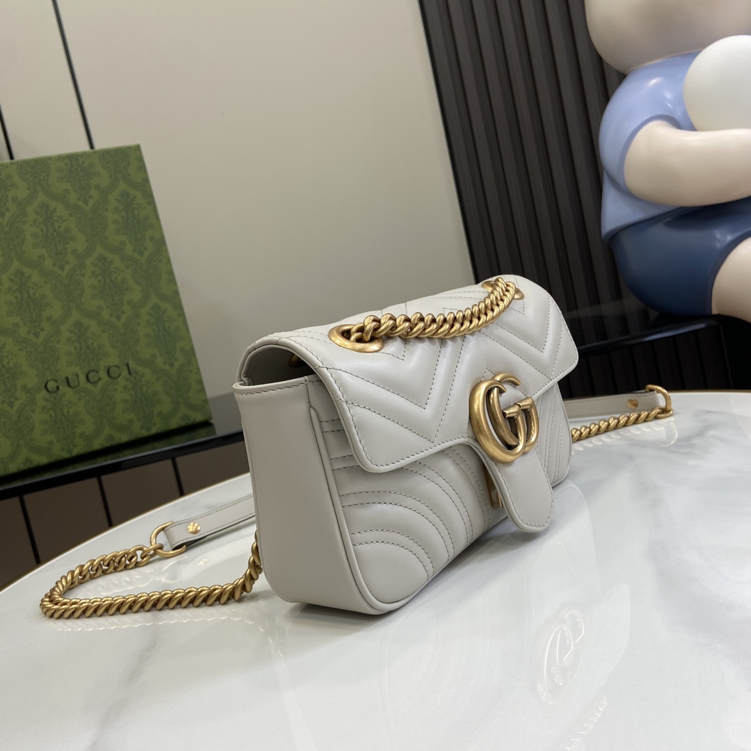 Gucci GG Marmont Matelassé Mini Bag - 