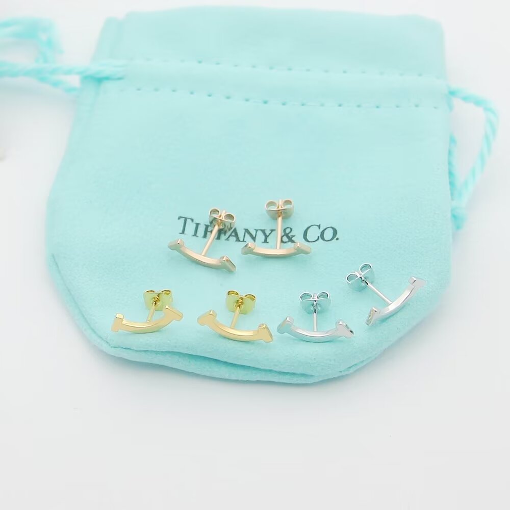 Tiffany & Co. Tiffany T Smile Earring - 