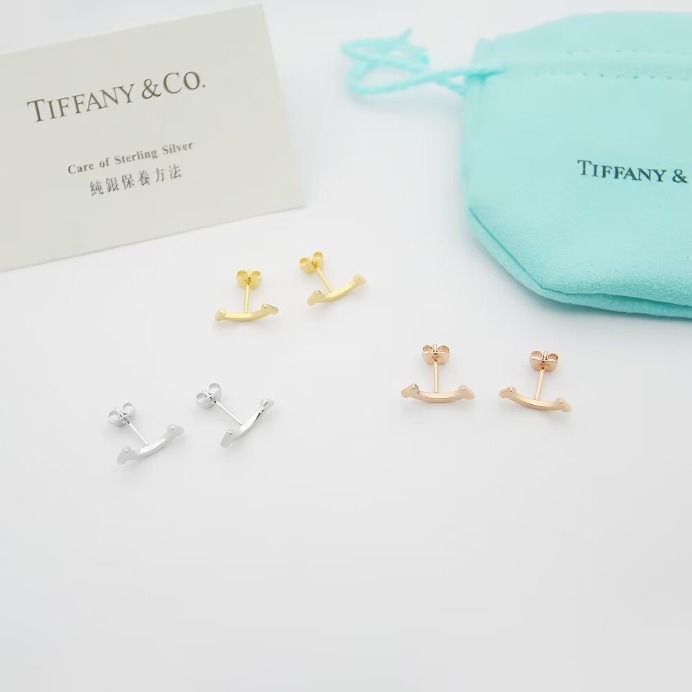Tiffany & Co. Tiffany T Smile Earring - 