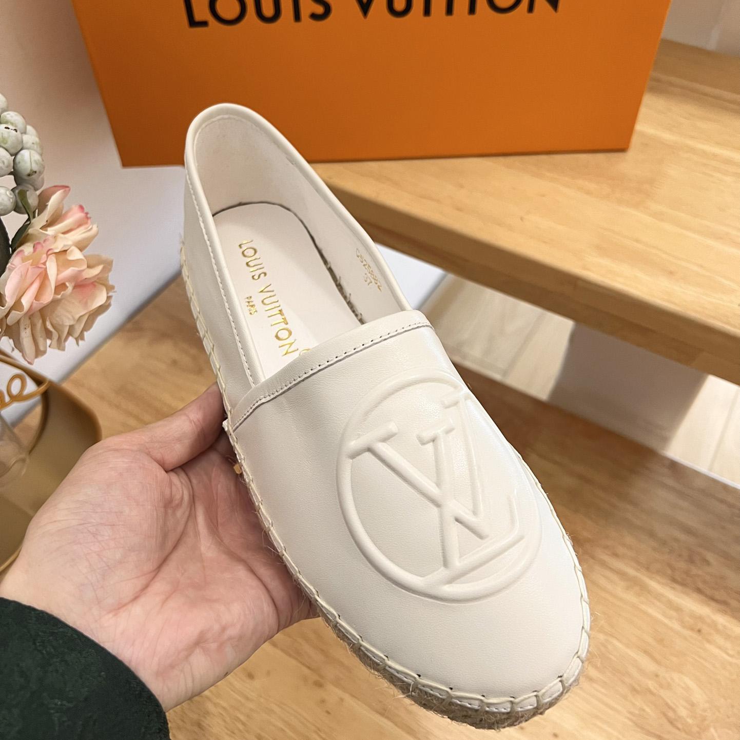 Louis Vuitton Starboard Flat Espadrille      1ABVLU - 