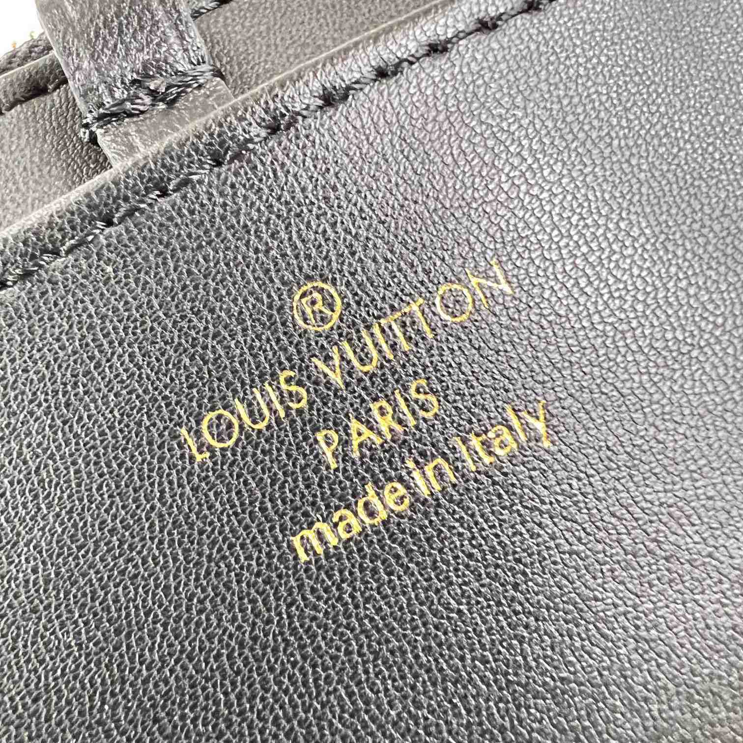 Louis Vuitton GO-14 GM   M23689 - 