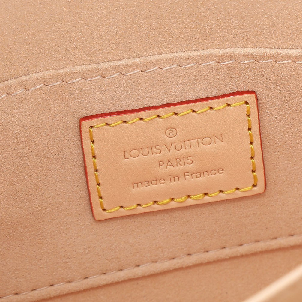 Louis Vuitton Mini Dauphine  M24841 - 