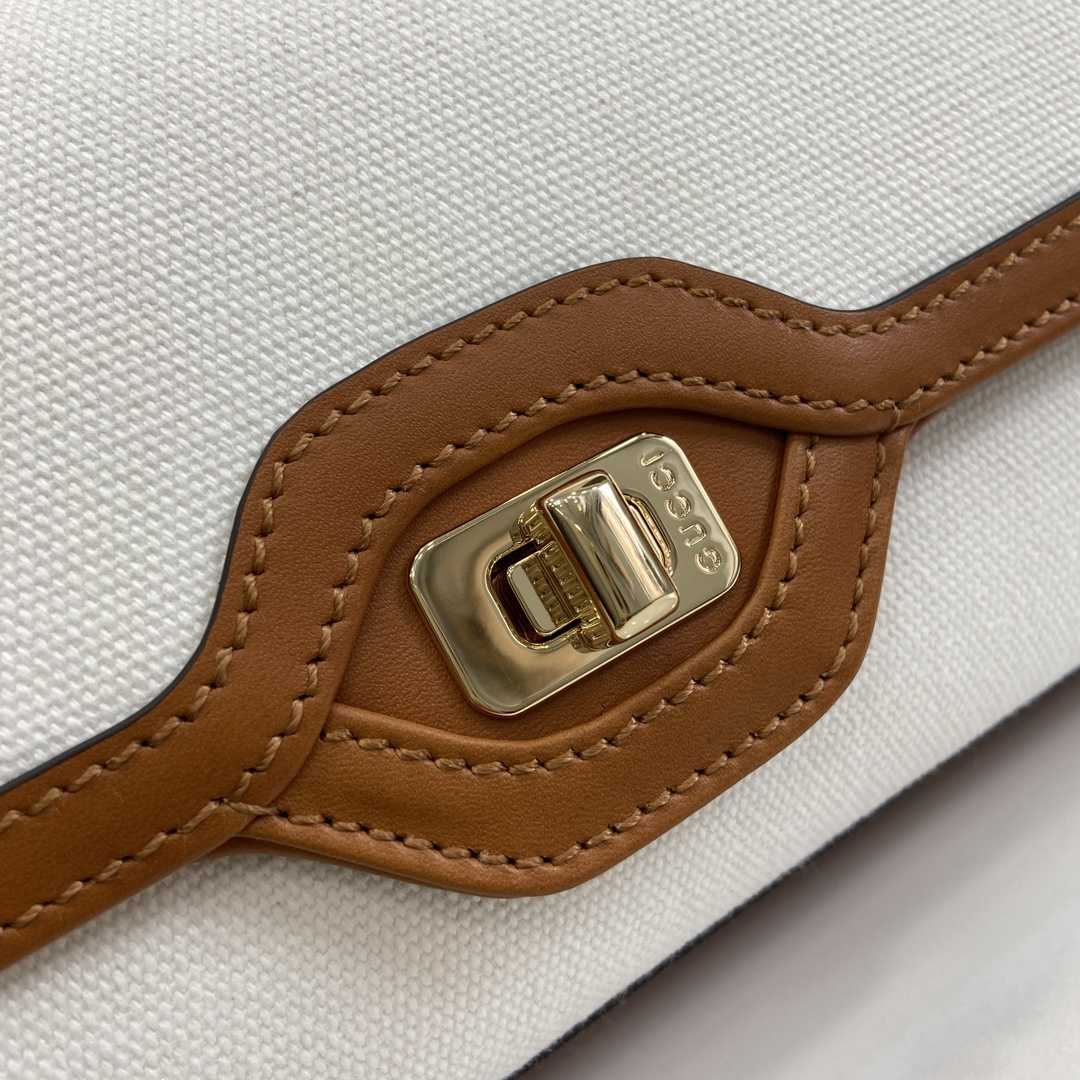 Gucci Luce Small Shoulder Bag - 