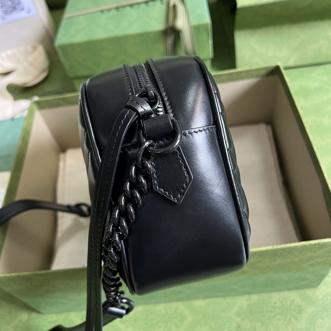 Gucci GG Marmont Small Shoulder Bag - 