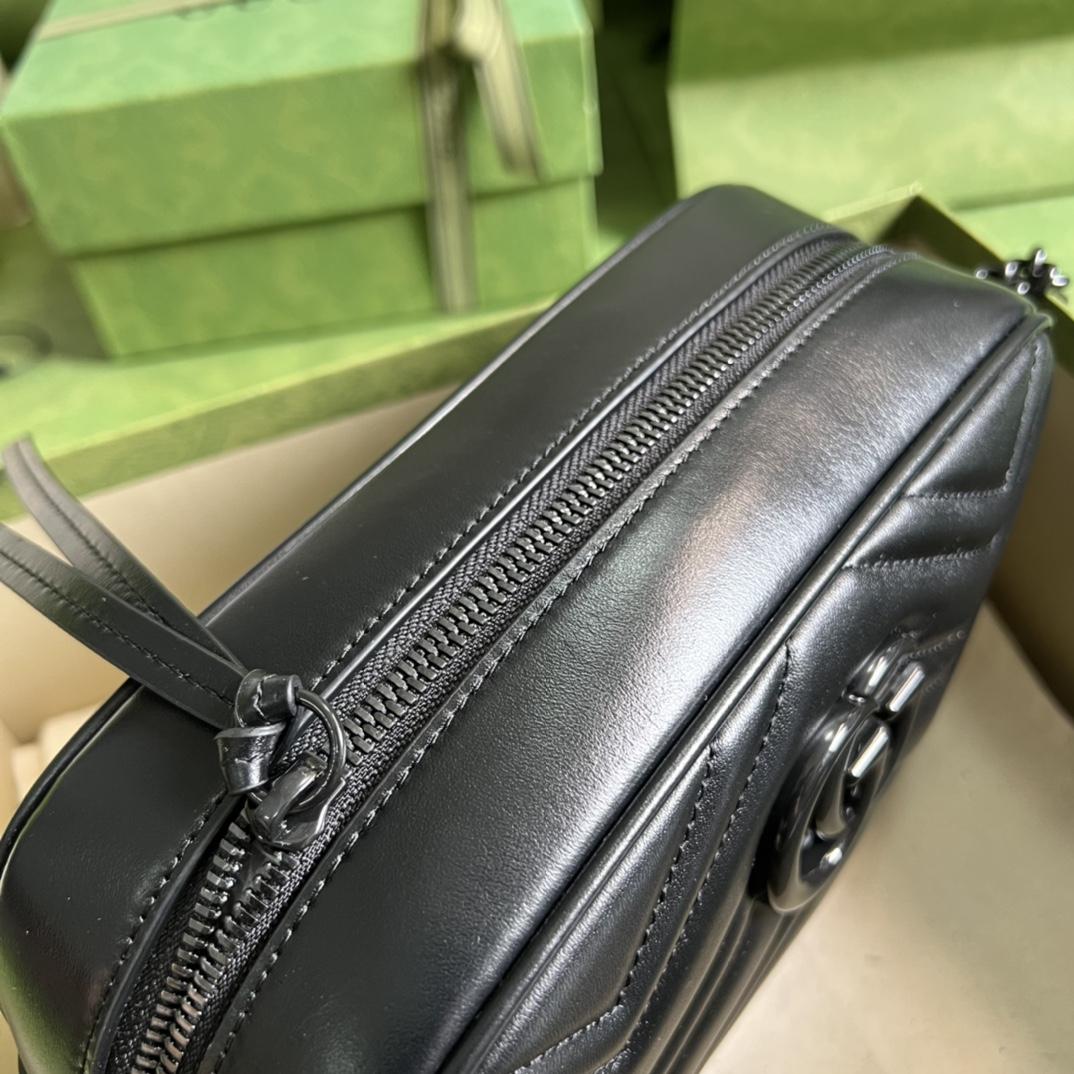 Gucci GG Marmont Small Shoulder Bag - 
