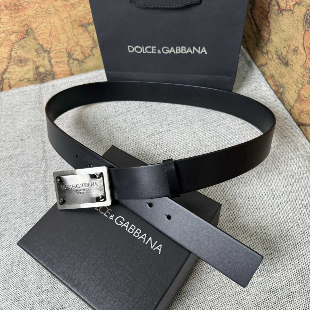 Dolce & Gabbana Calfskin Belt With Branded Tag - DesignerGu