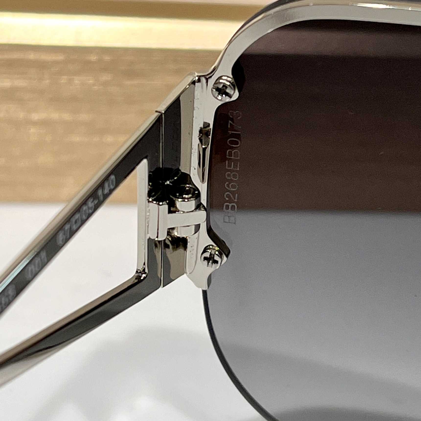 Bottega Veneta BV1065  Sunglasses    - 