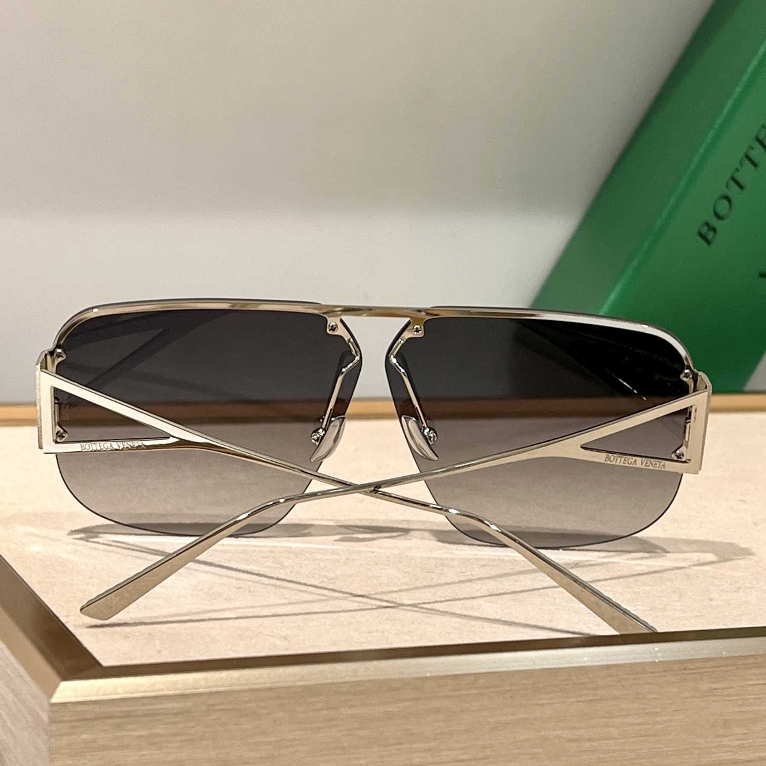 Bottega Veneta BV1065  Sunglasses    - 