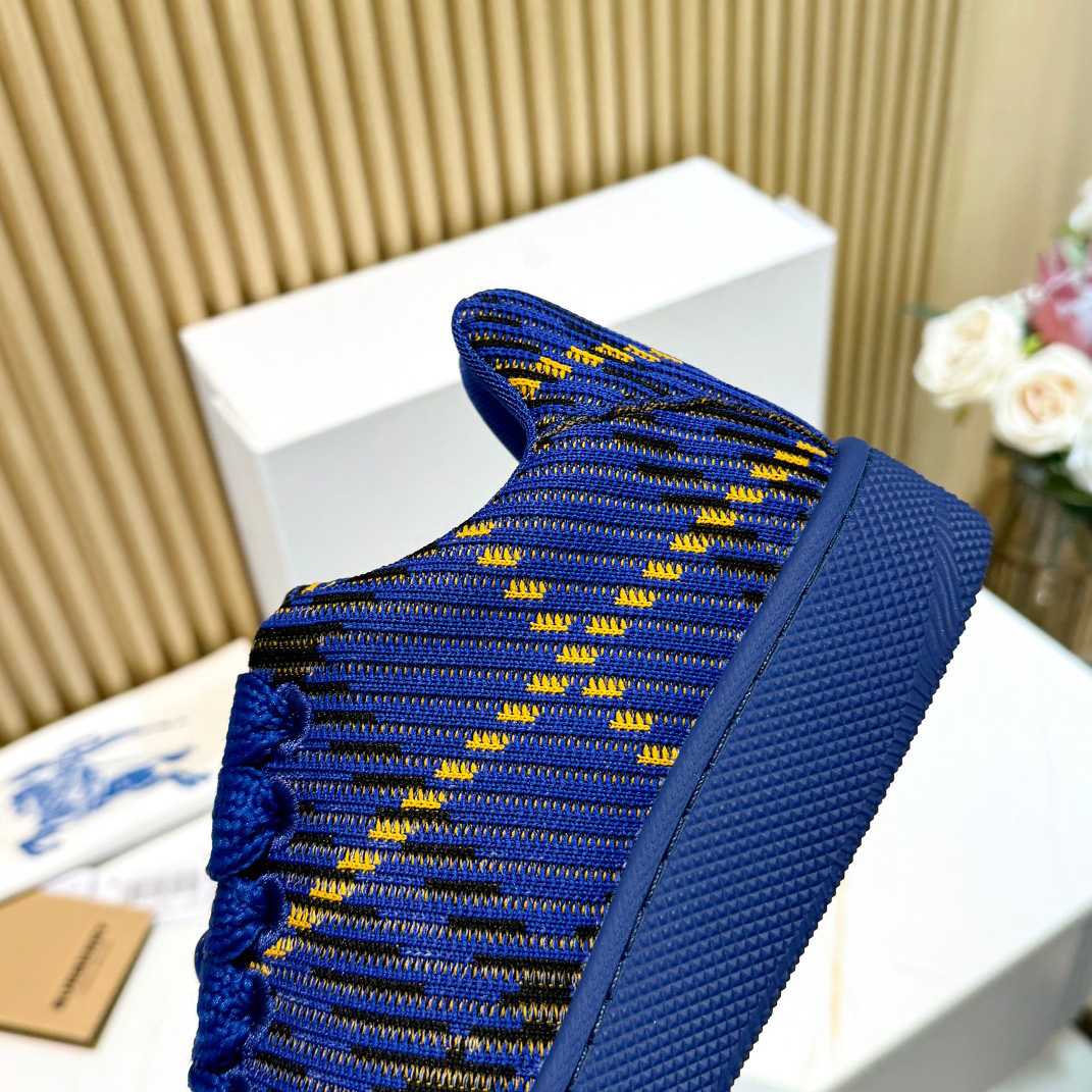 Burberry Check Knit Box Sneakers - 