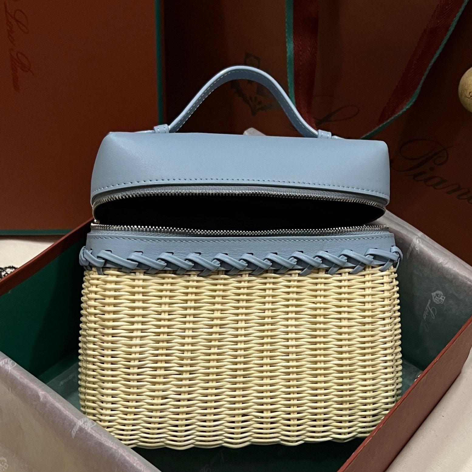 Loro Piana Women's Blue Extra Pocket L19 Wicker Pouch  (11*19*6.5cm) - 