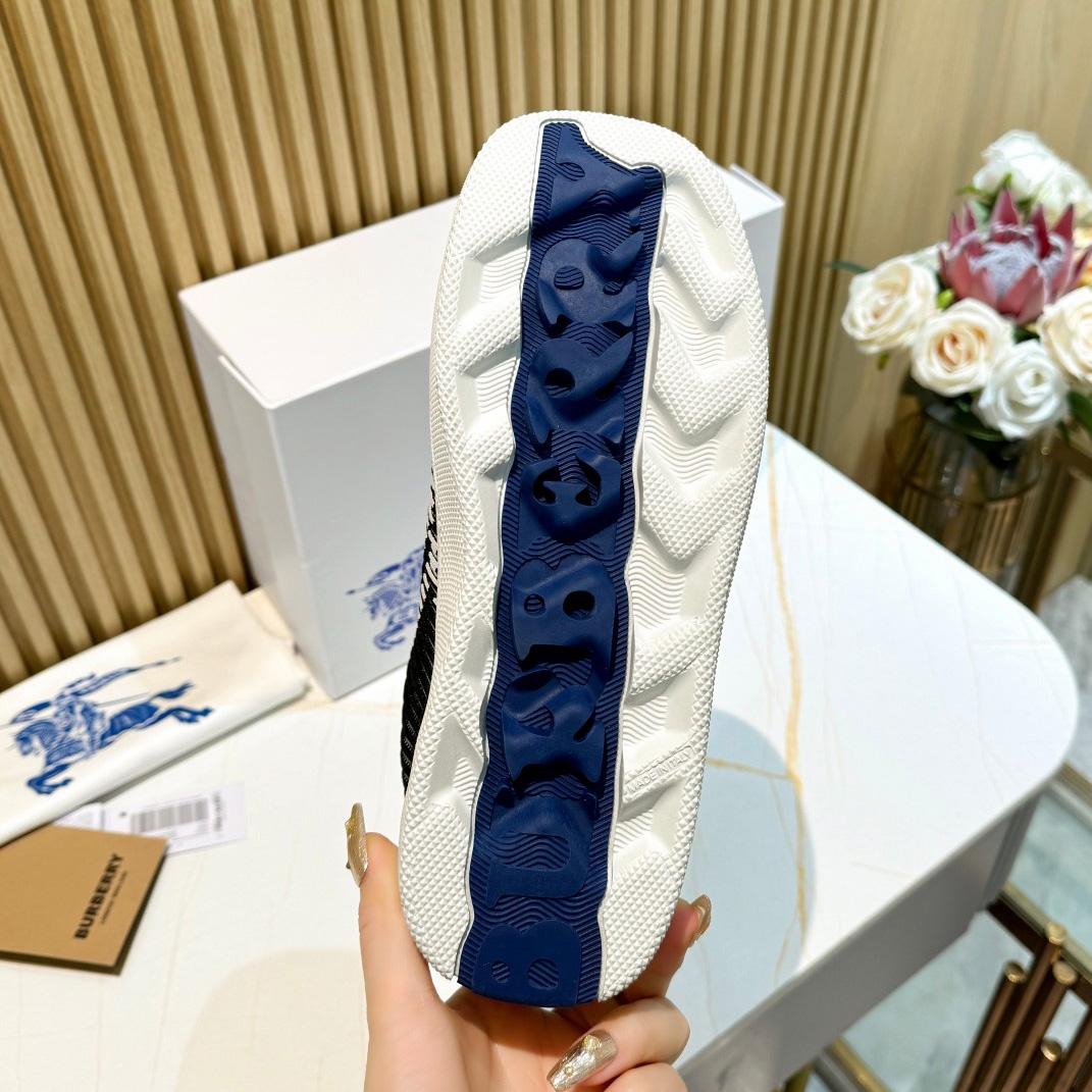 Burberry Check Knit Box Sneakers - 