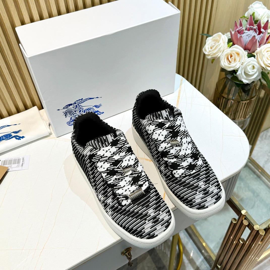 Burberry Check Knit Box Sneakers - 
