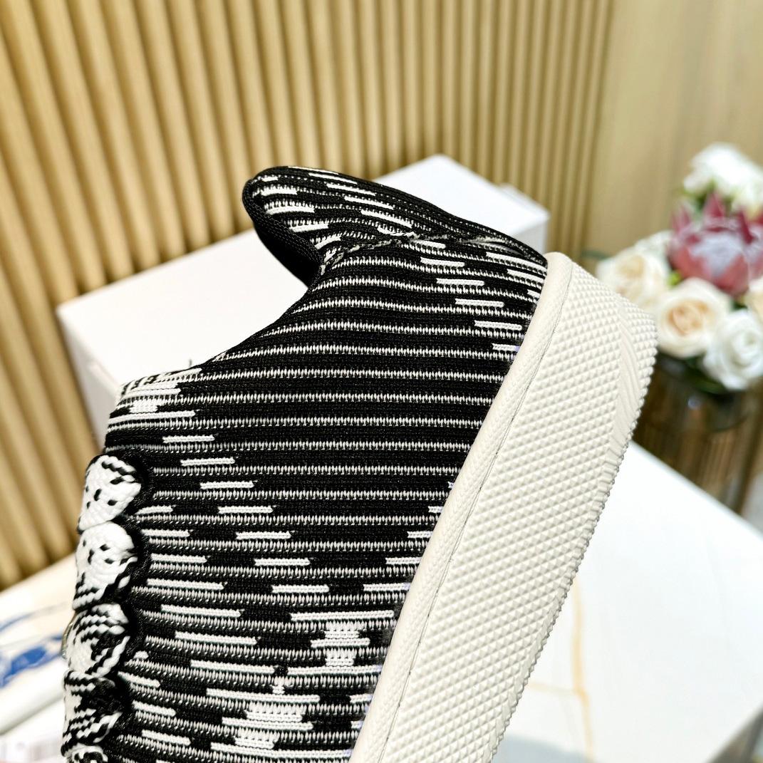 Burberry Check Knit Box Sneakers - 