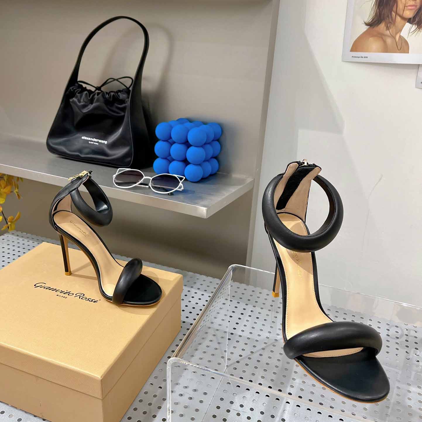 Gianvito Rossi Leather Bijoux Sandals - 