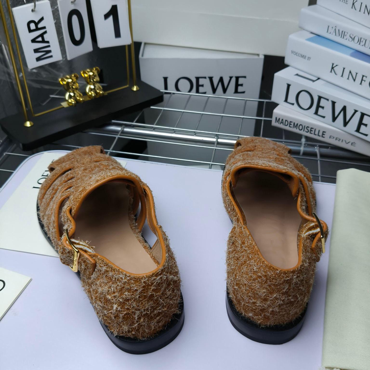 Loewe Campo Sandal In Brushed Suede - 