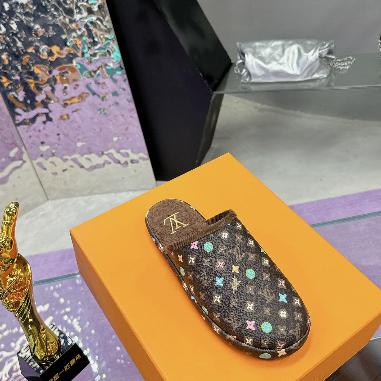 Louis Vuitton LV Palace Slipper    1ACWGF - 