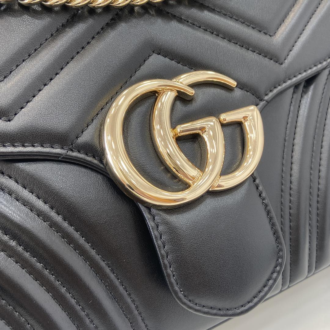 Gucci GG Marmont Large Shoulder Bag - 