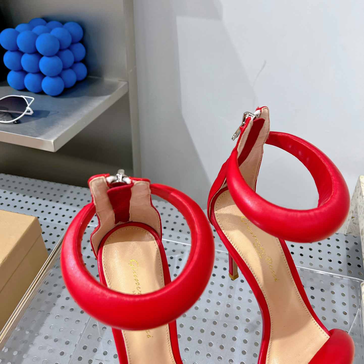 Gianvito Rossi Leather Bijoux Sandals - 