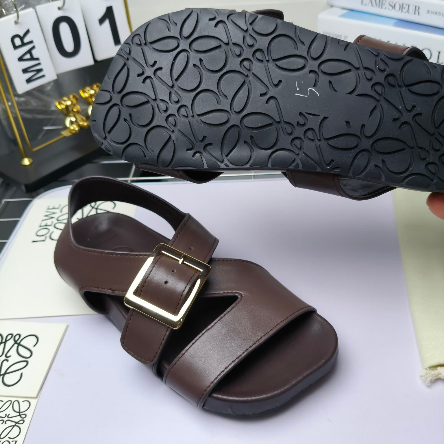 Loewe Ease Buckle Sandal In Vegetal Calfskin - 