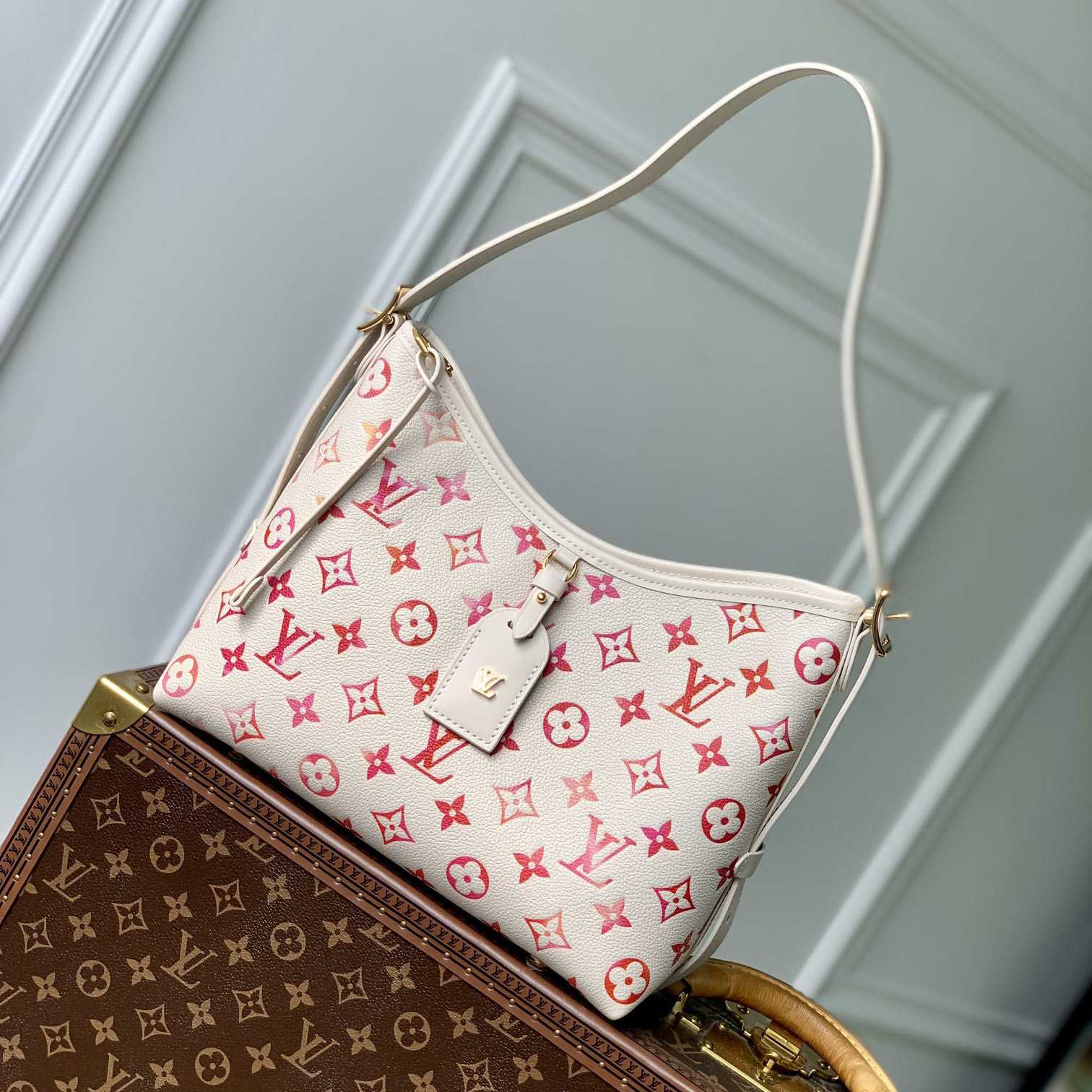 Louis Vuitton CarryAll PM   M24652 - 