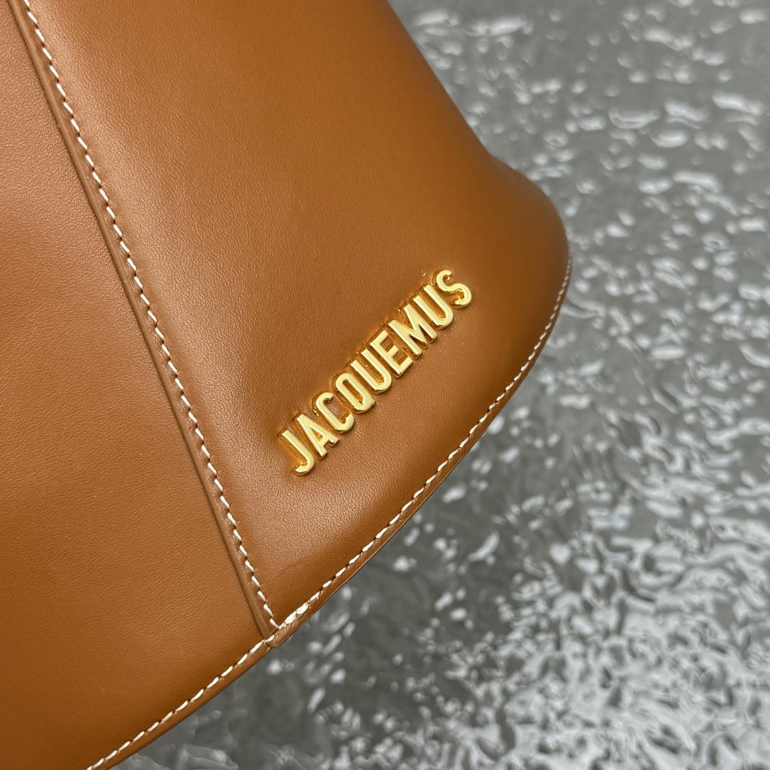 Jacquemus Le petit Tourni Mini Knotted Bucket Bag - 