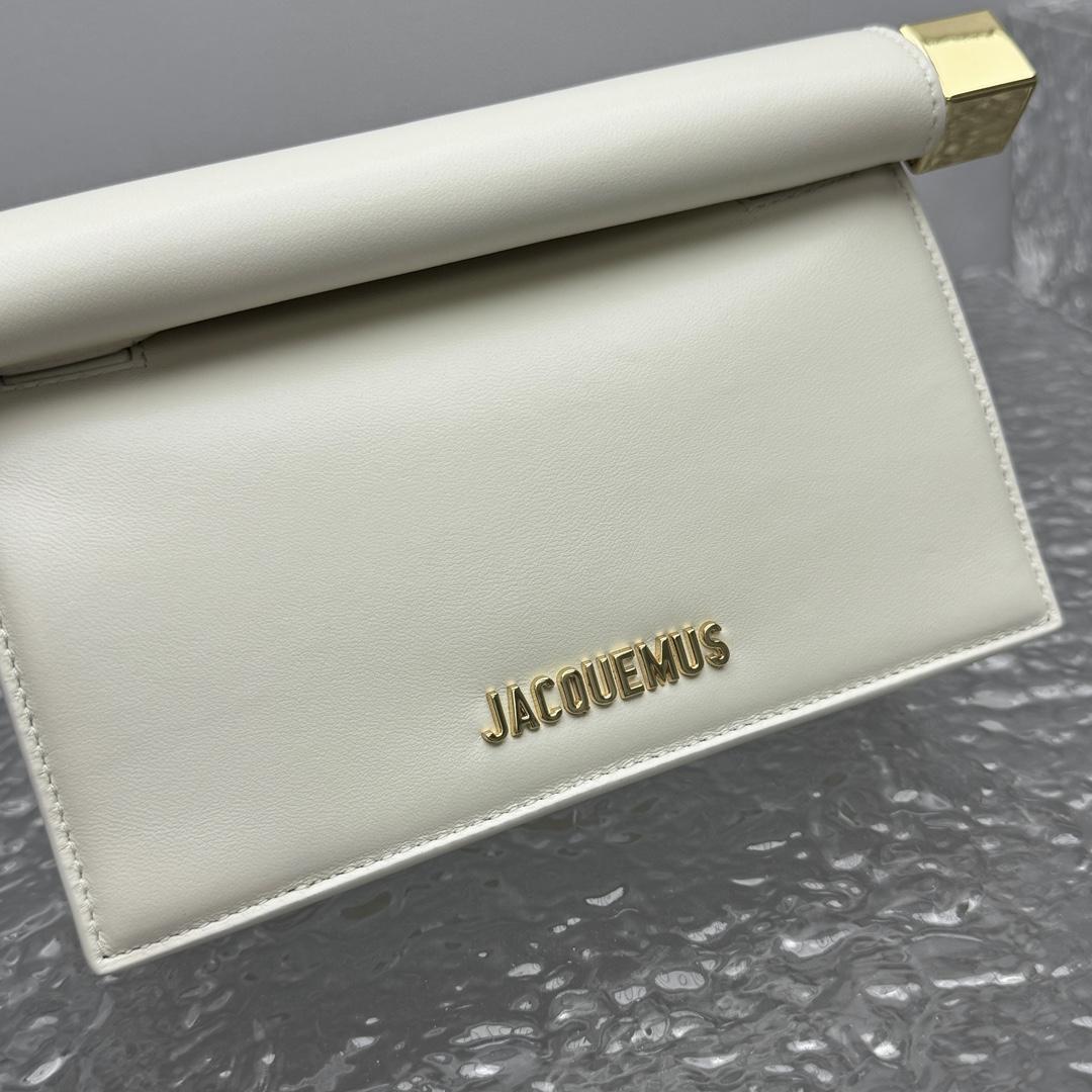 Jacquemus La Petite Pochette Rond Carré Cross Body Bag (20×7×14cm) - 